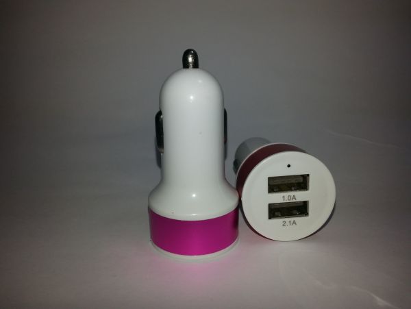 Adaptador de cargador para vehiculo